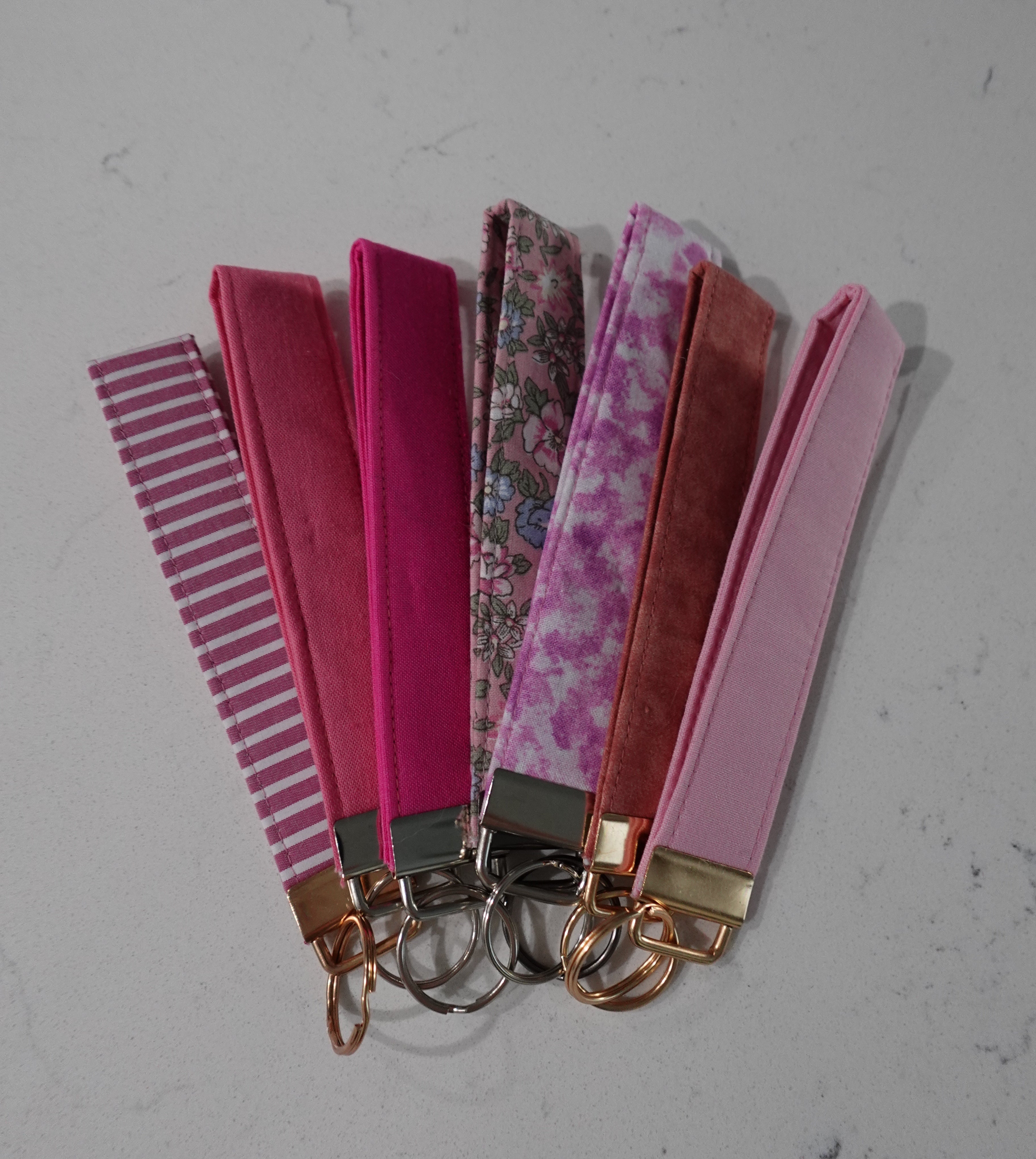 Fabric wristlet keychain