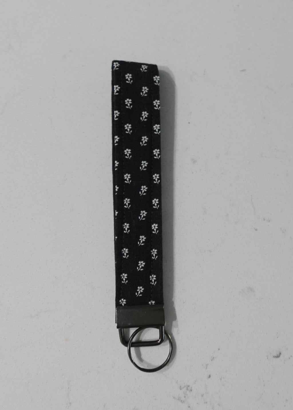 Fabric wristlet keychain