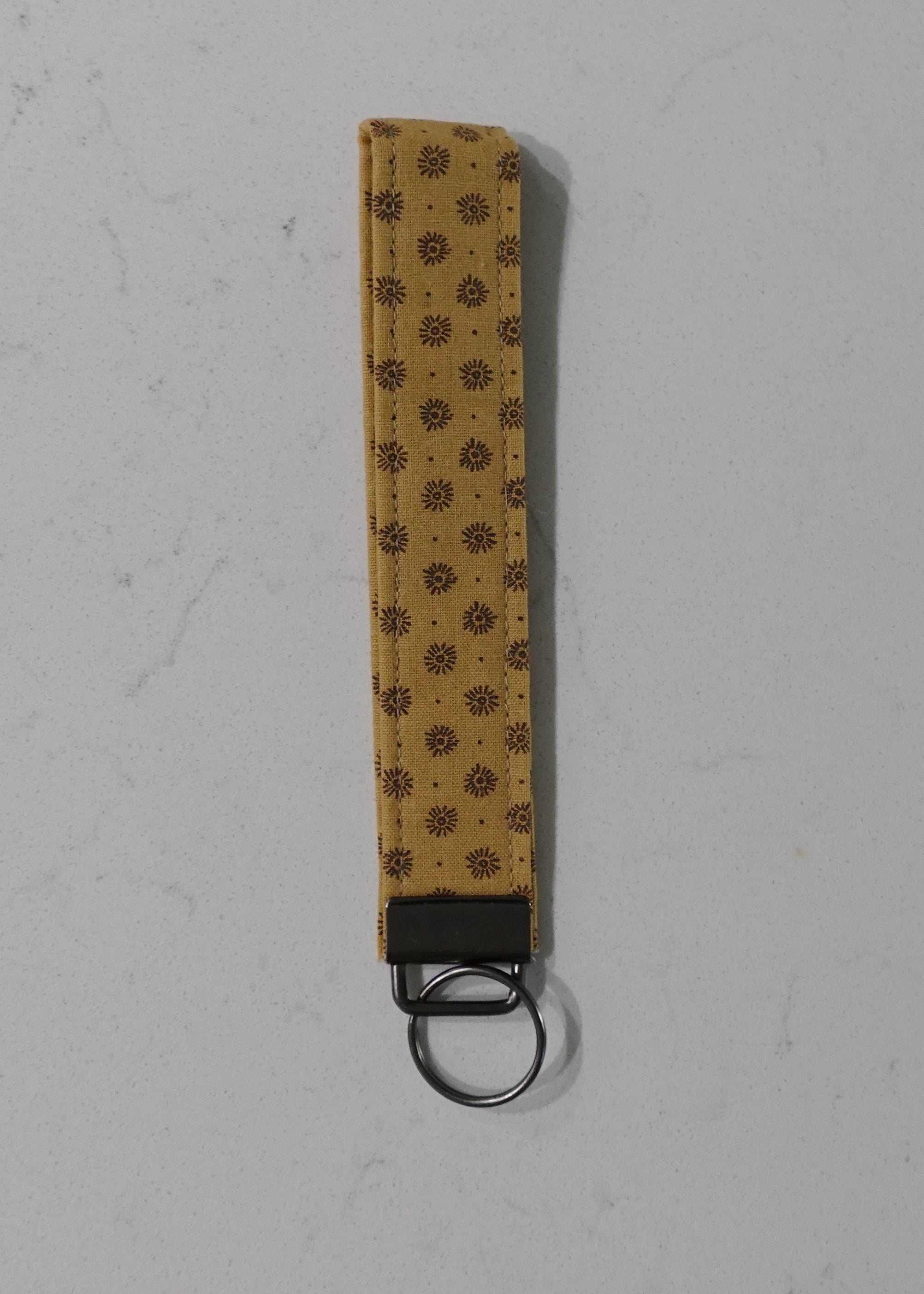 Fabric wristlet keychain