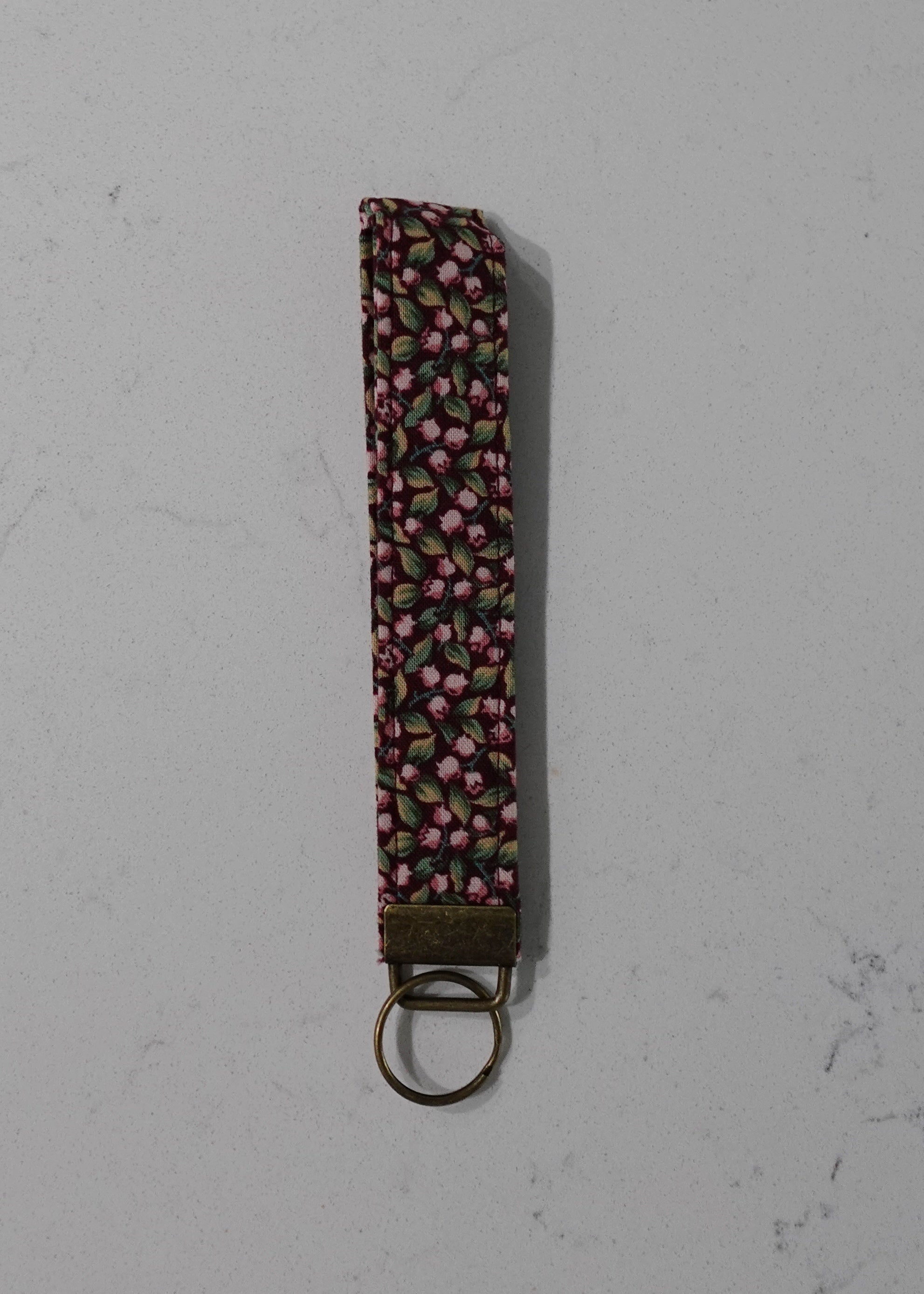 Fabric wristlet keychain