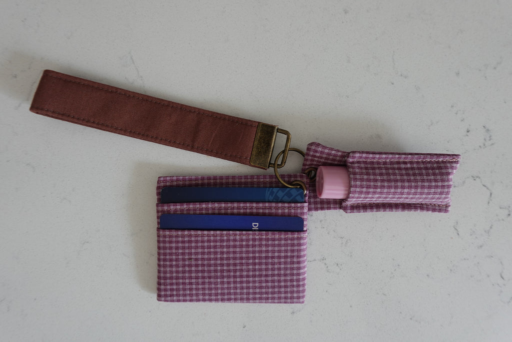 Fabric wristlet keychain