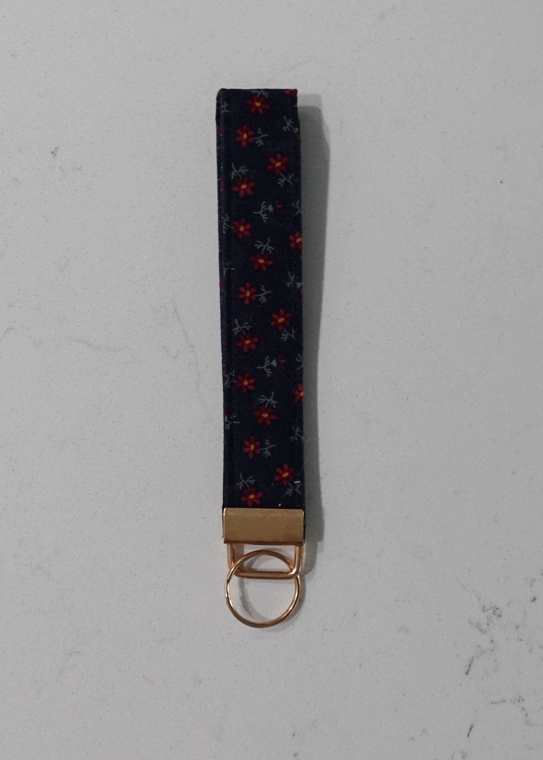 Fabric wristlet keychain