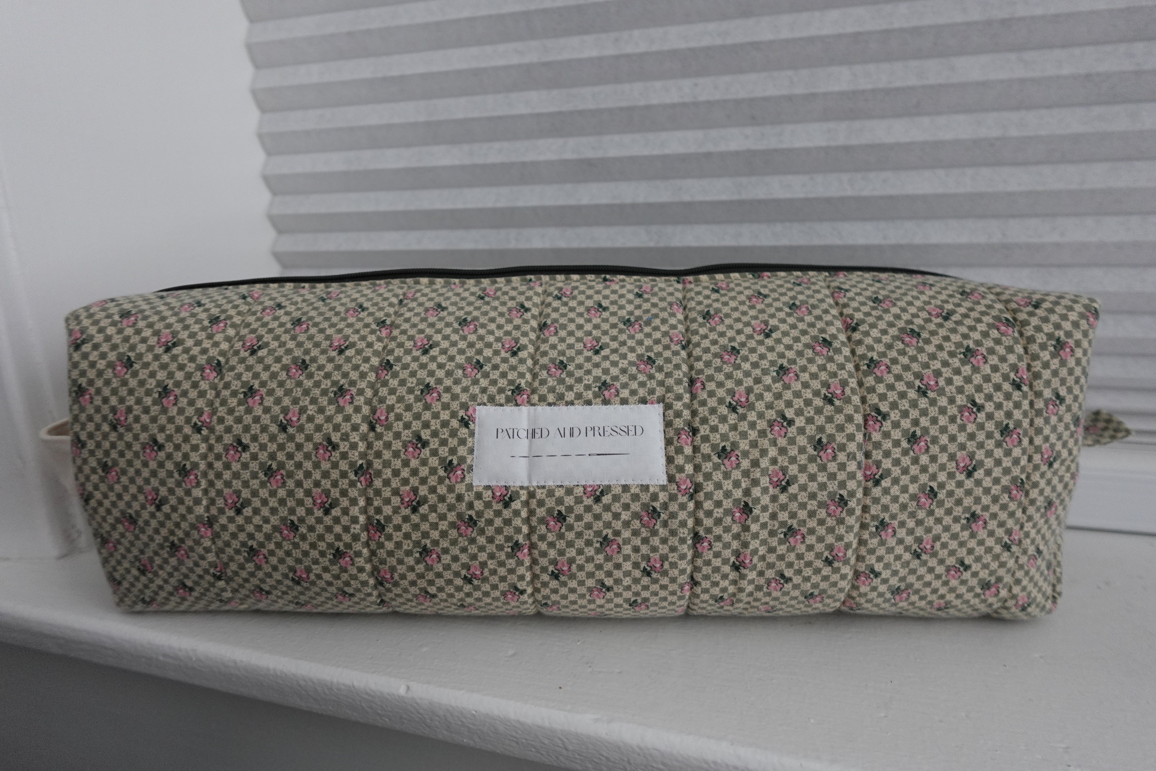 Quilted hot tool travel bag