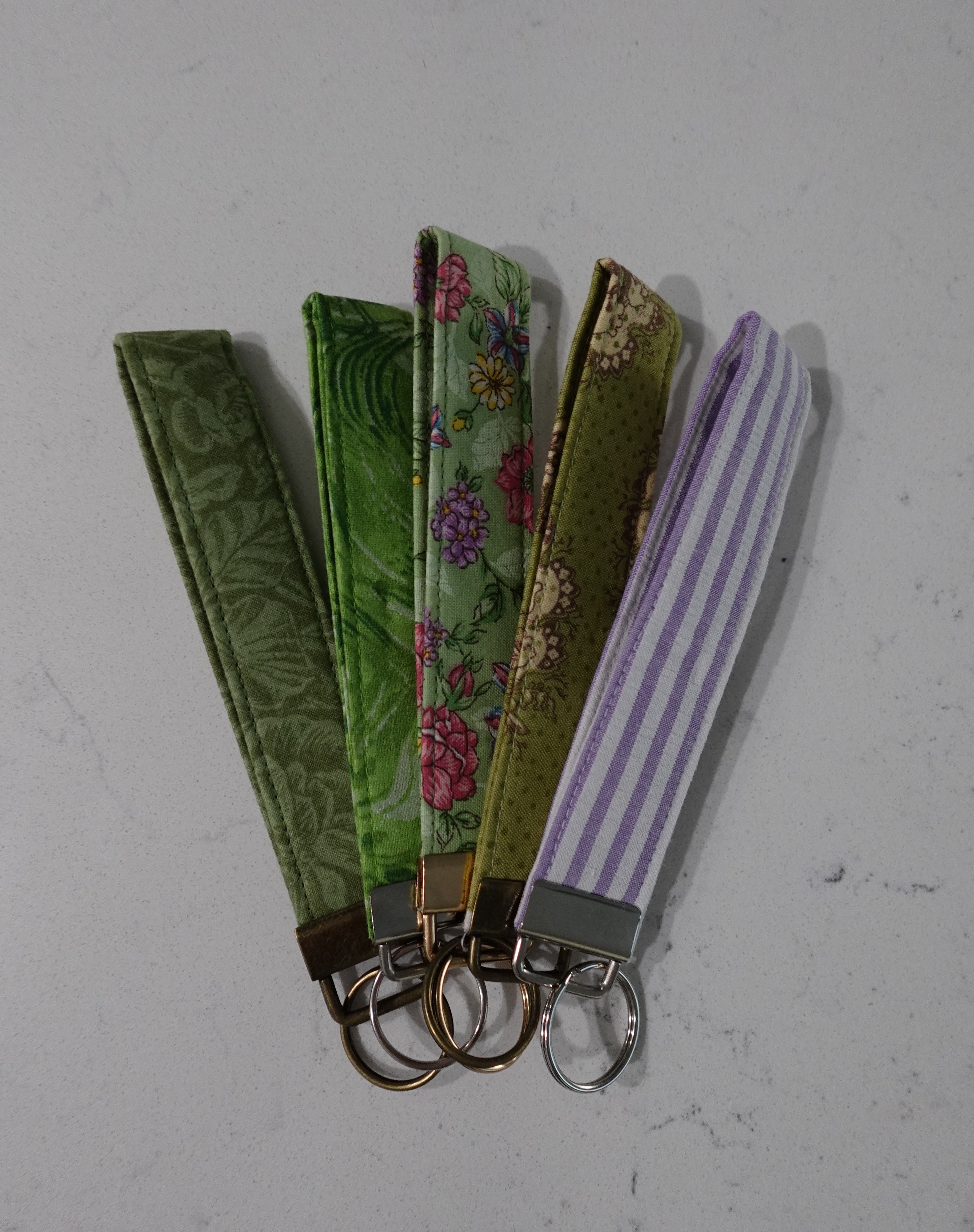 Fabric wristlet keychain