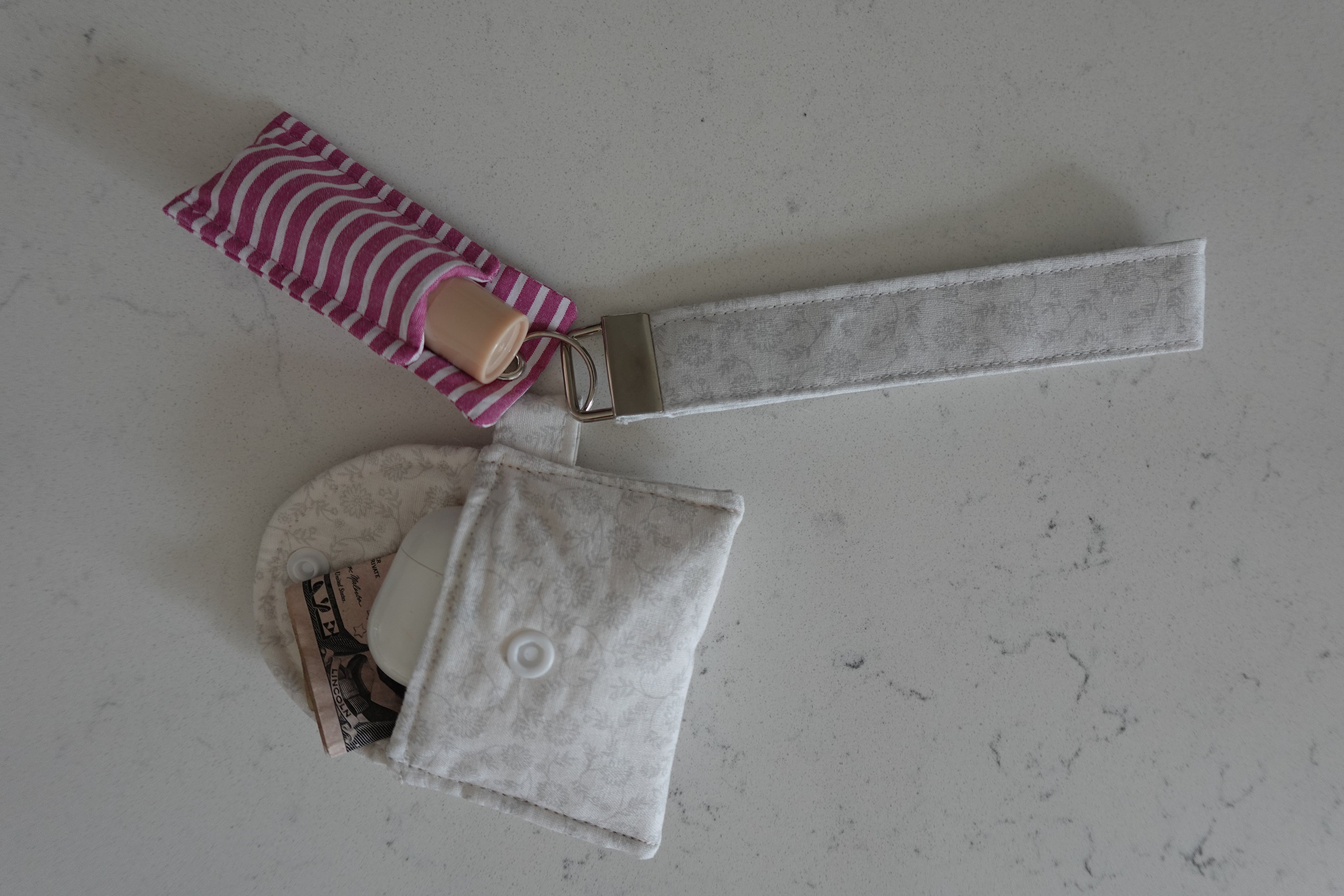 Fabric wristlet keychain