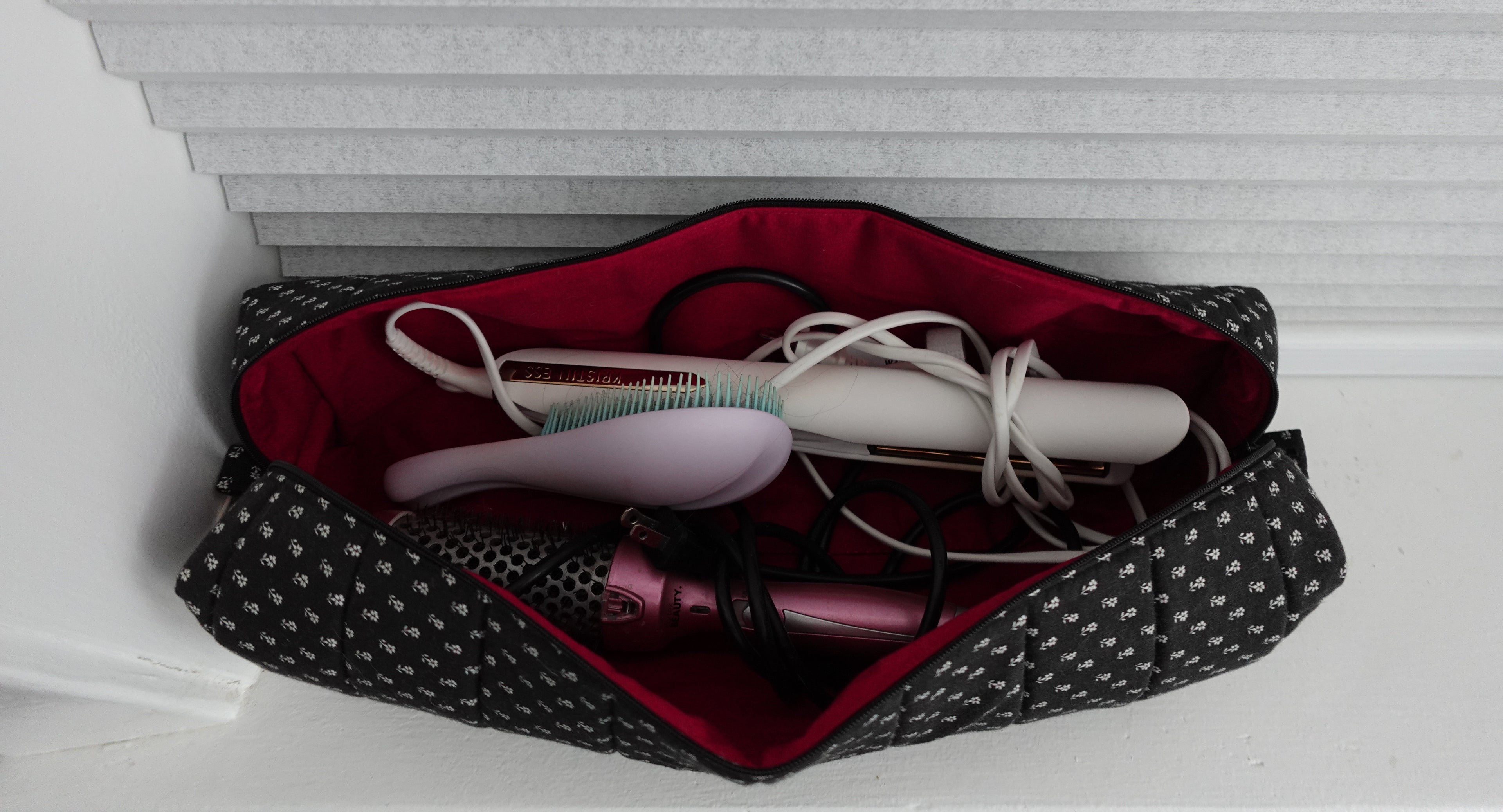 Quilted hot tool travel bag