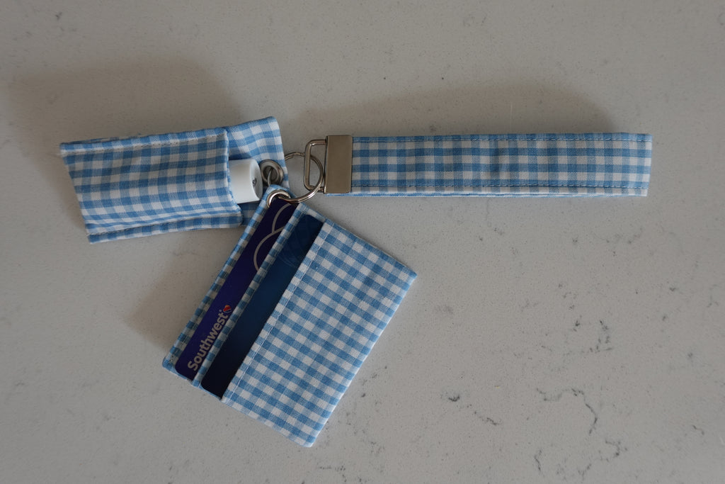 Fabric wristlet keychain