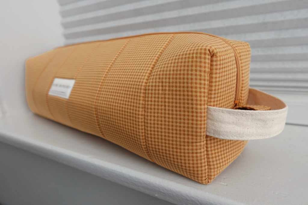 Quilted hot tool travel bag
