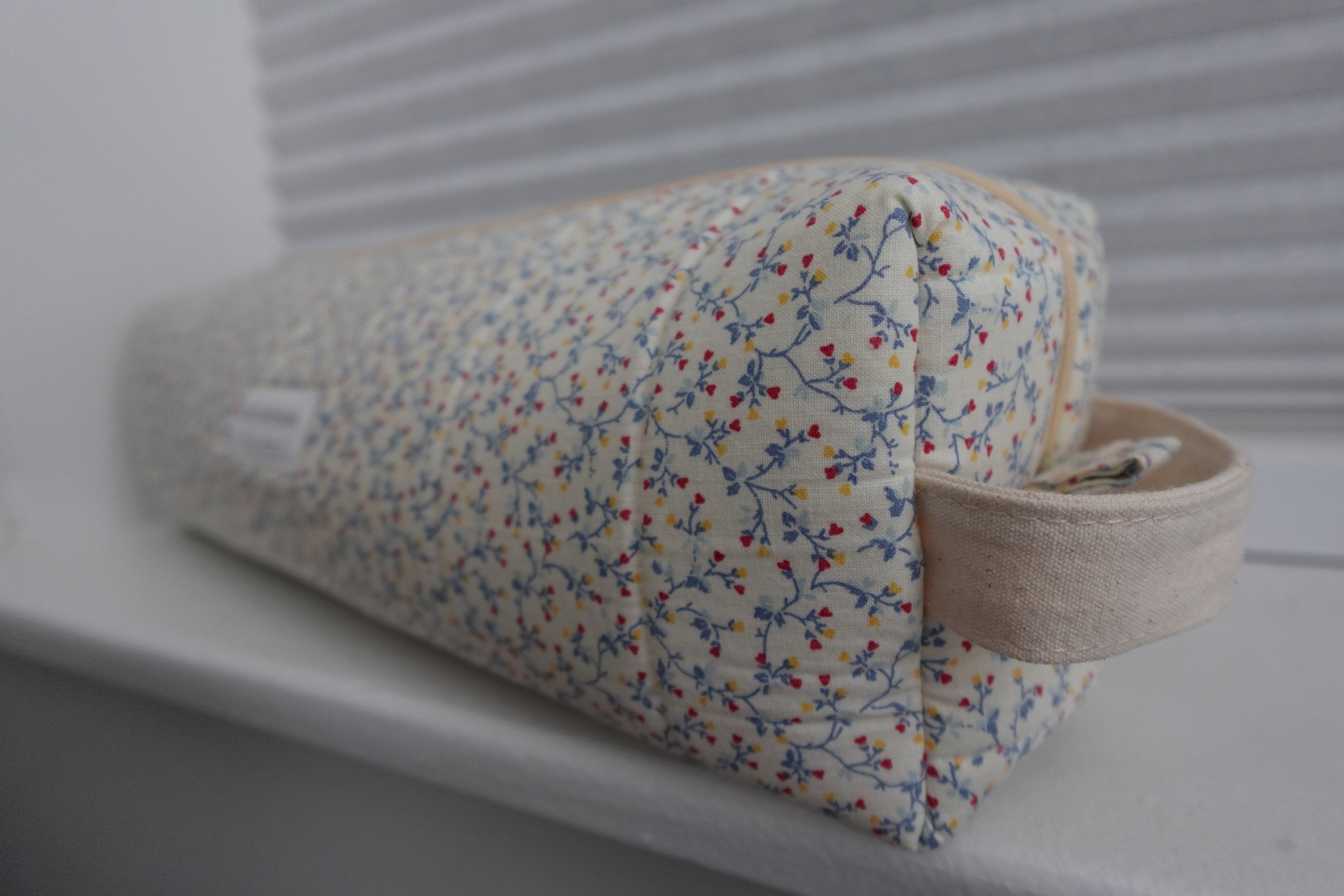 Quilted hot tool travel bag