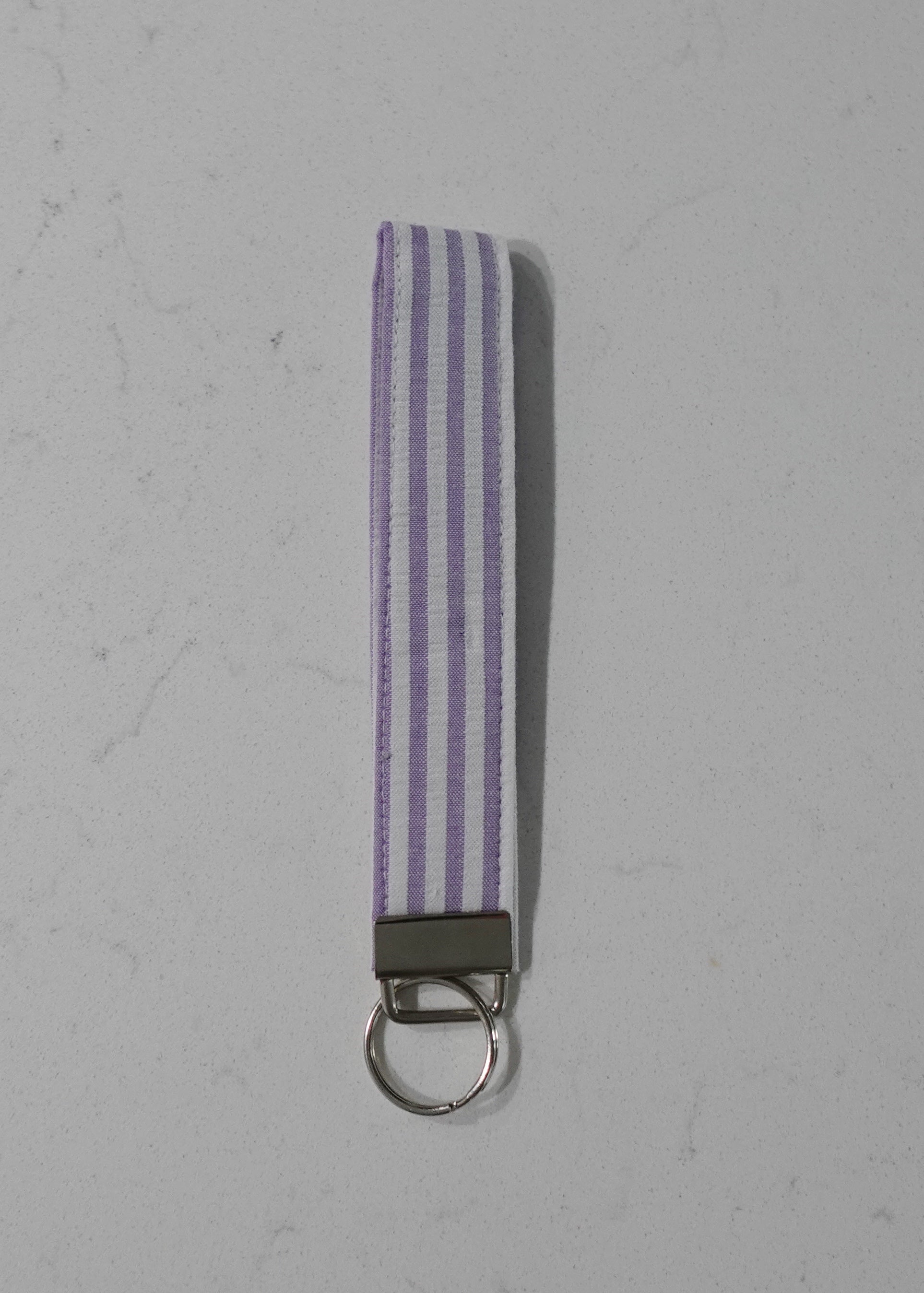 Fabric wristlet keychain