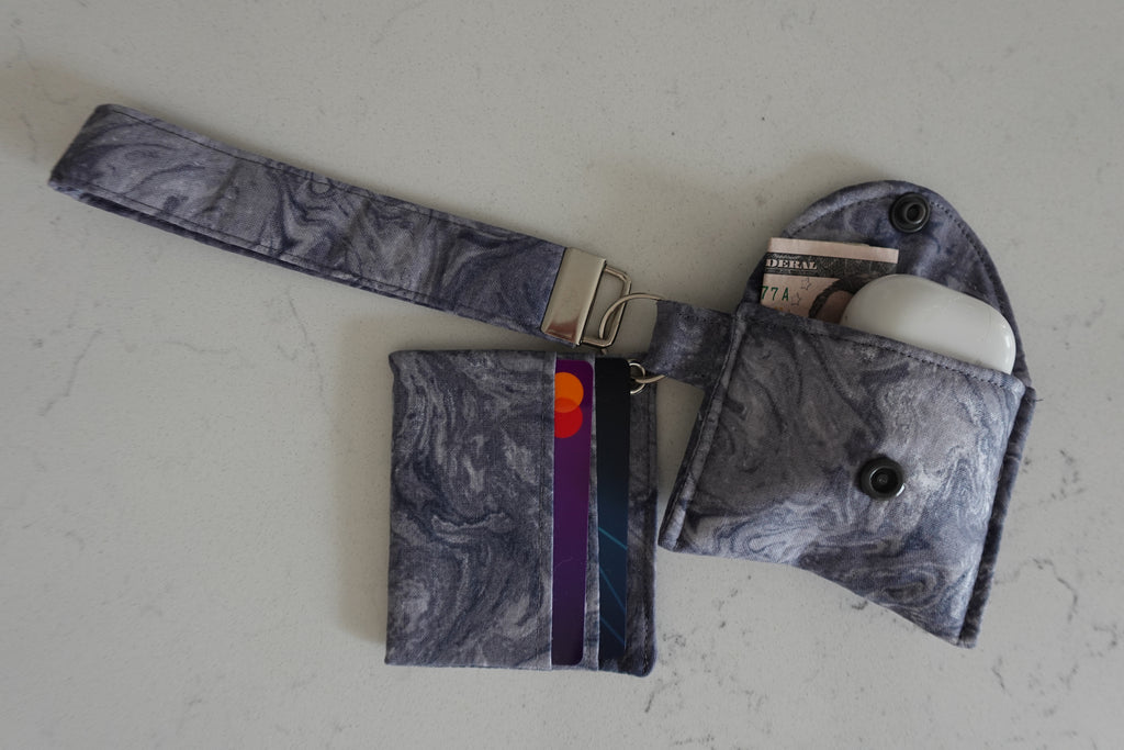 Fabric wristlet keychain