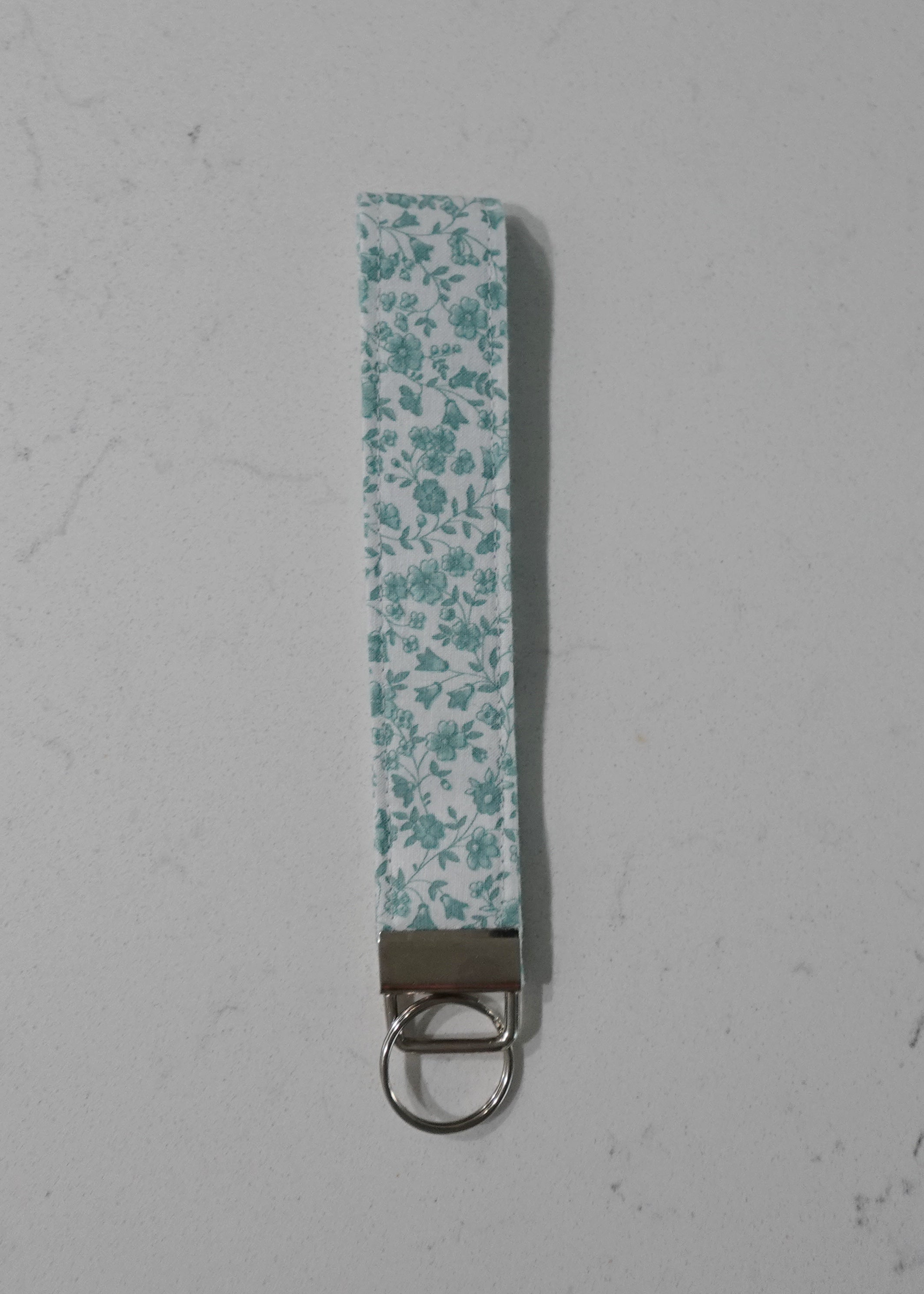 Fabric wristlet keychain