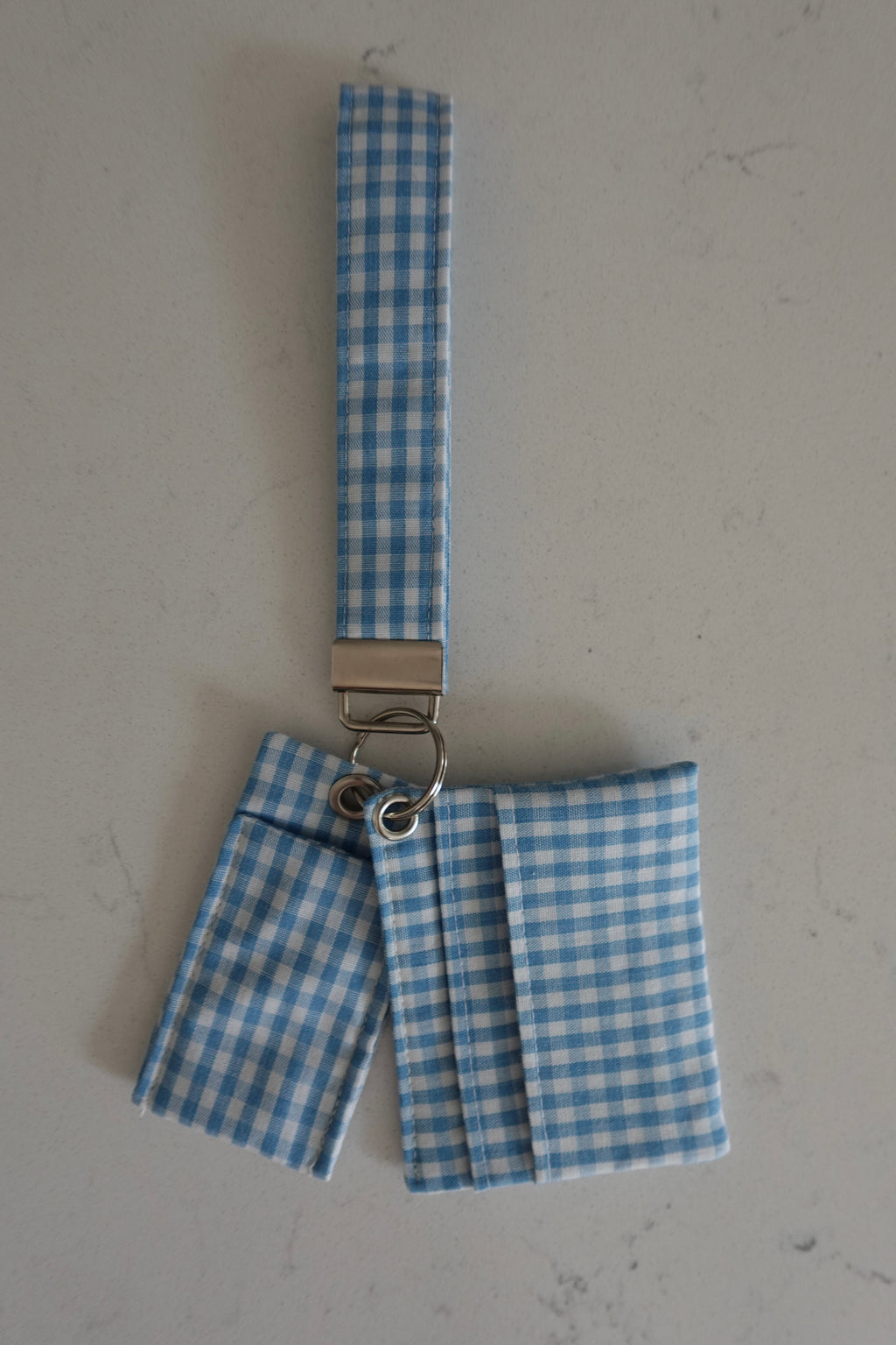 Fabric wristlet keychain