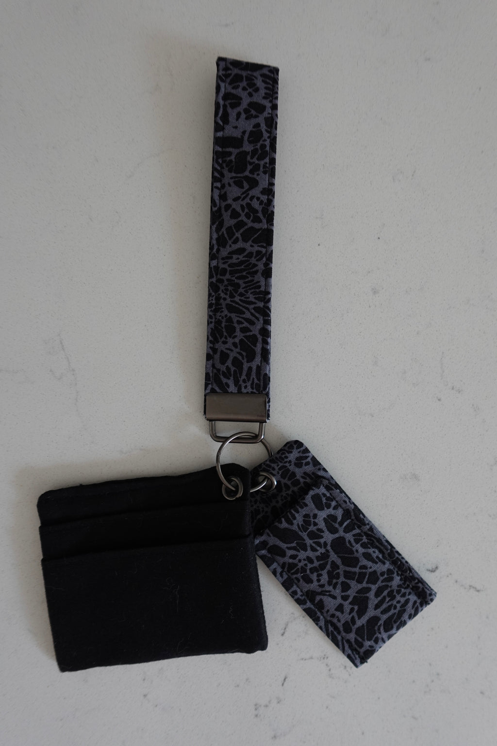 Fabric wristlet keychain