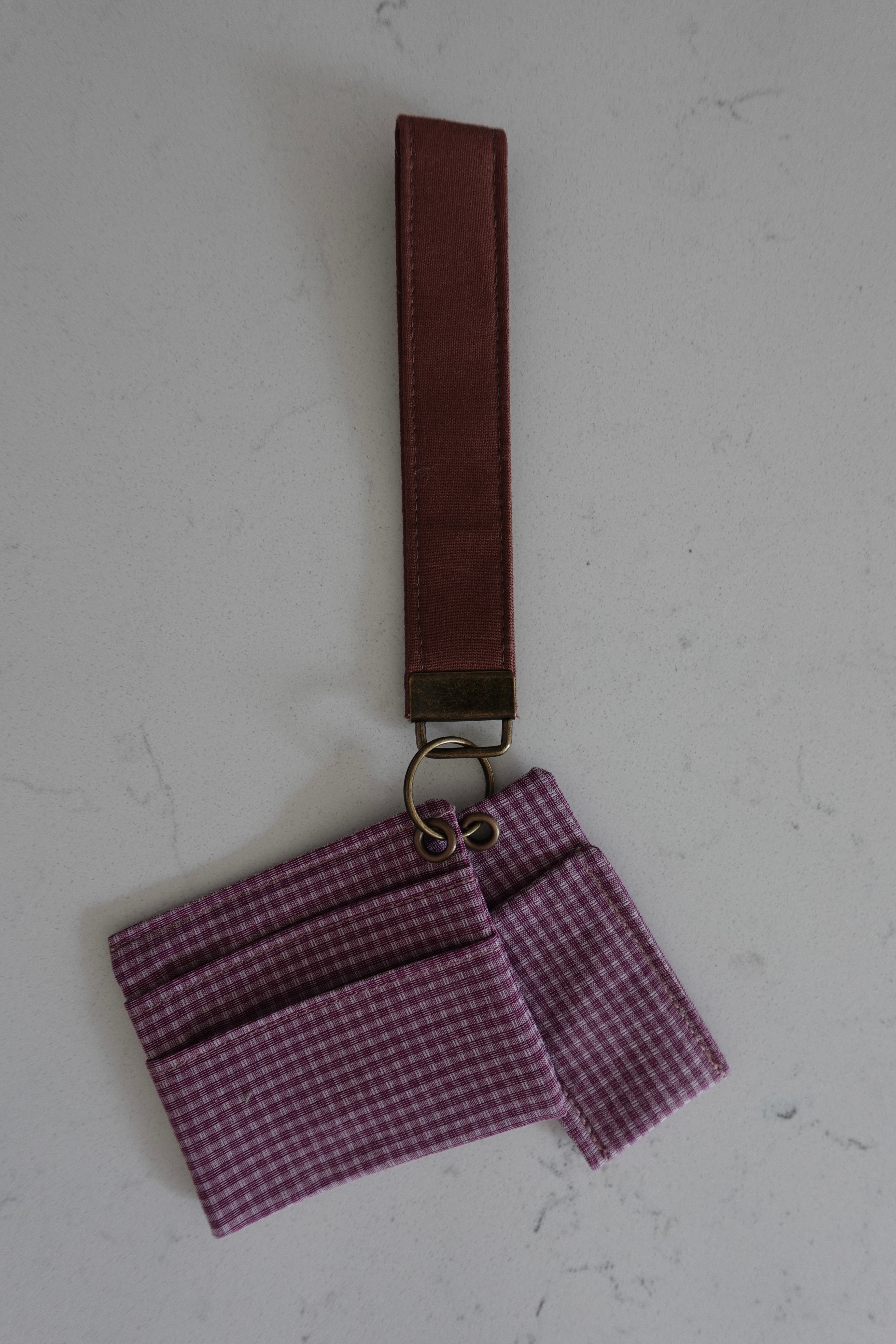 Fabric wristlet keychain