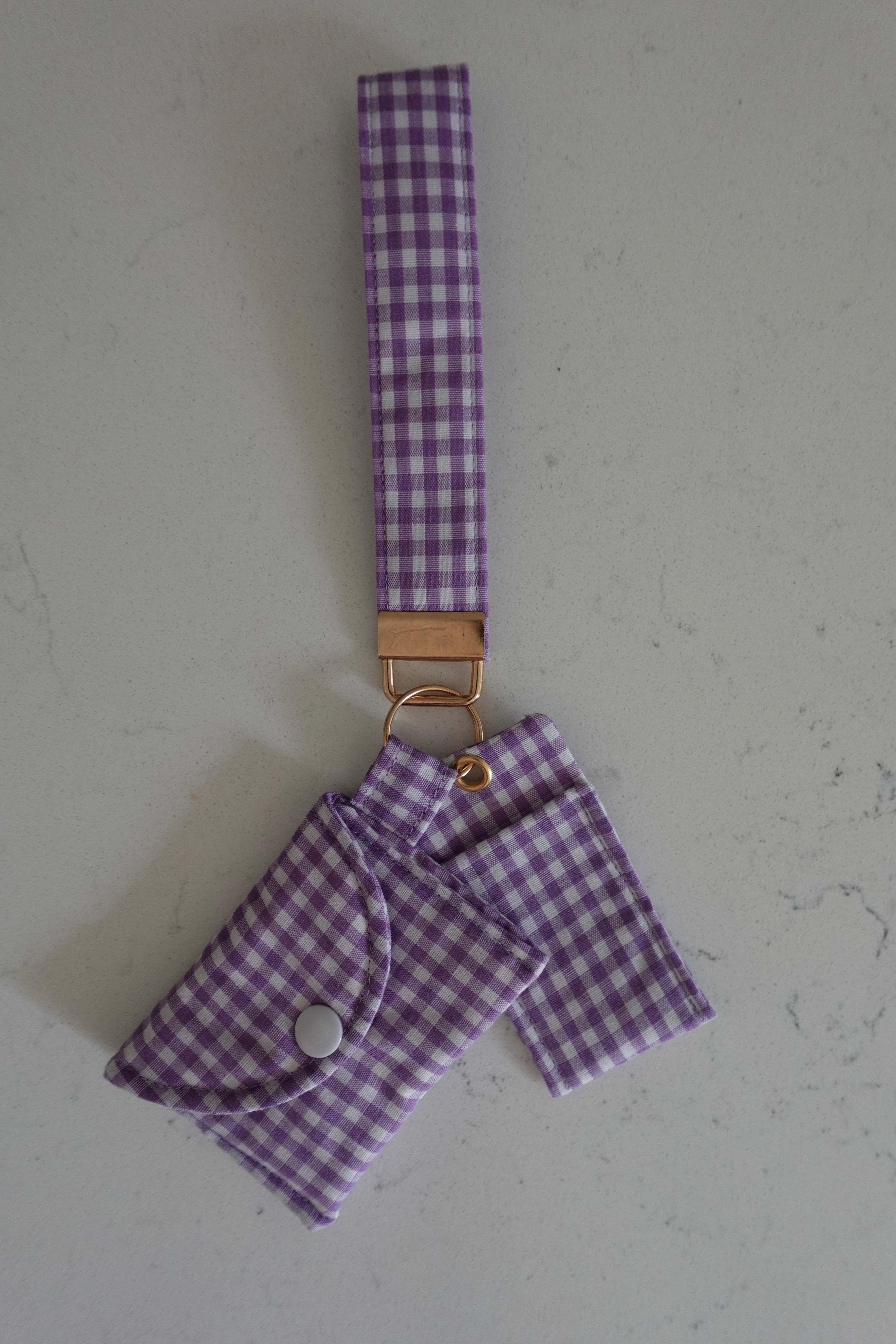 Fabric wristlet keychain