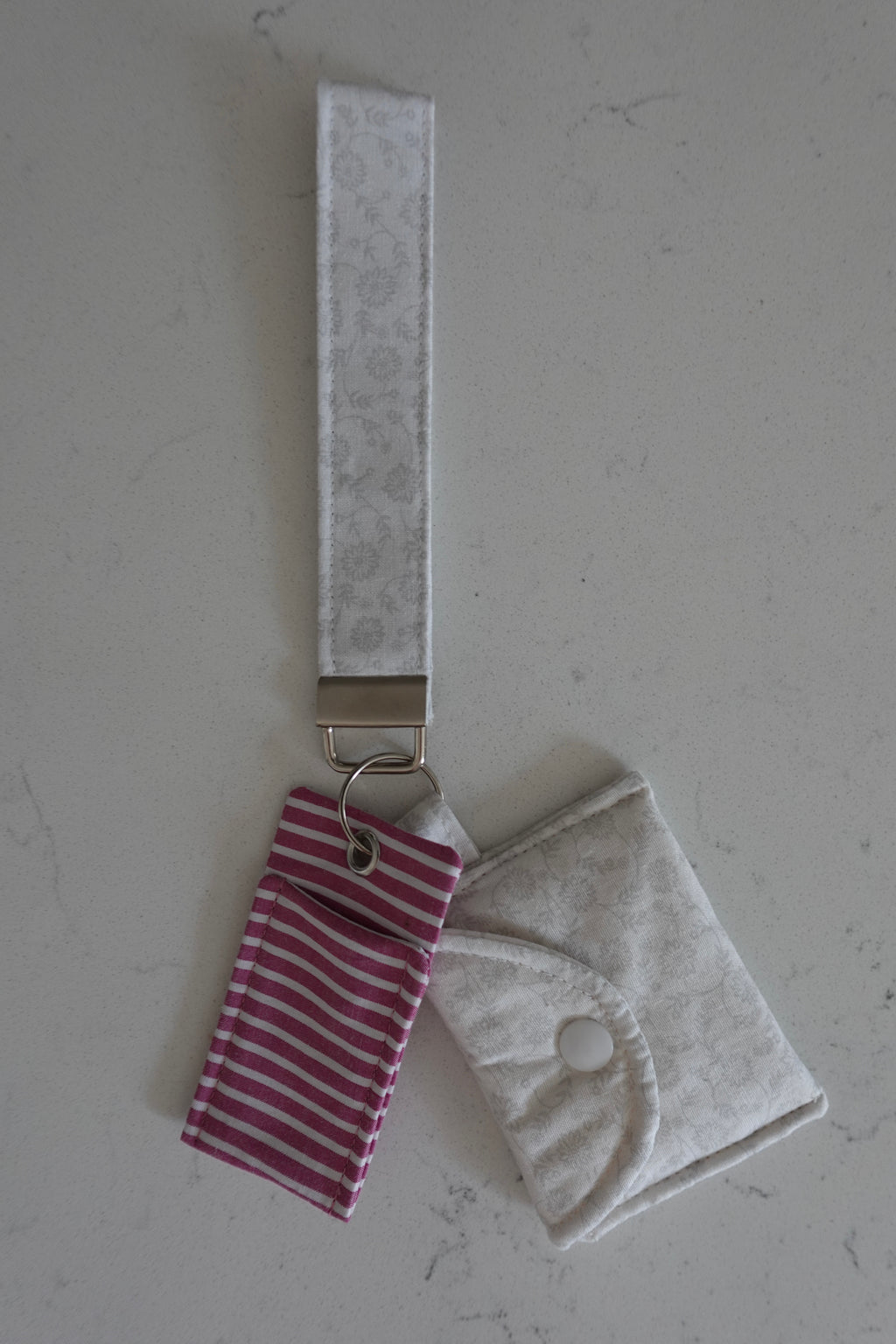 Fabric wristlet keychain